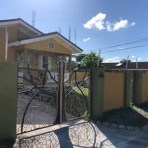 Williams Oasis Apartment